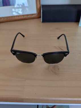 Ray-Ban RB3016 Clubmaster Sunglasses
